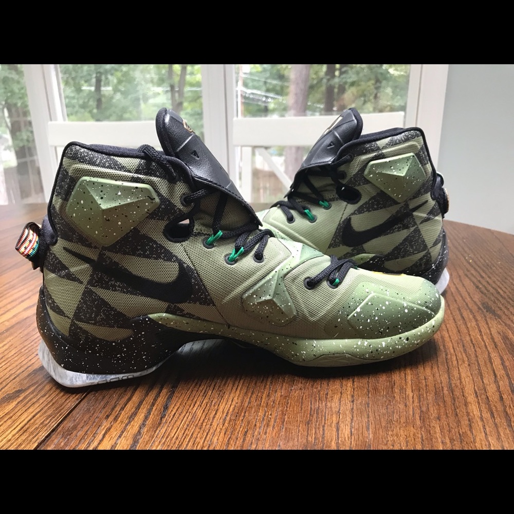 Nike Lebron 13 XIII Aligator/Green Size 12